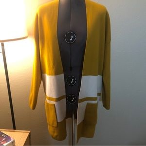 ART + EPHECT Mustard Colorblock Cardigan